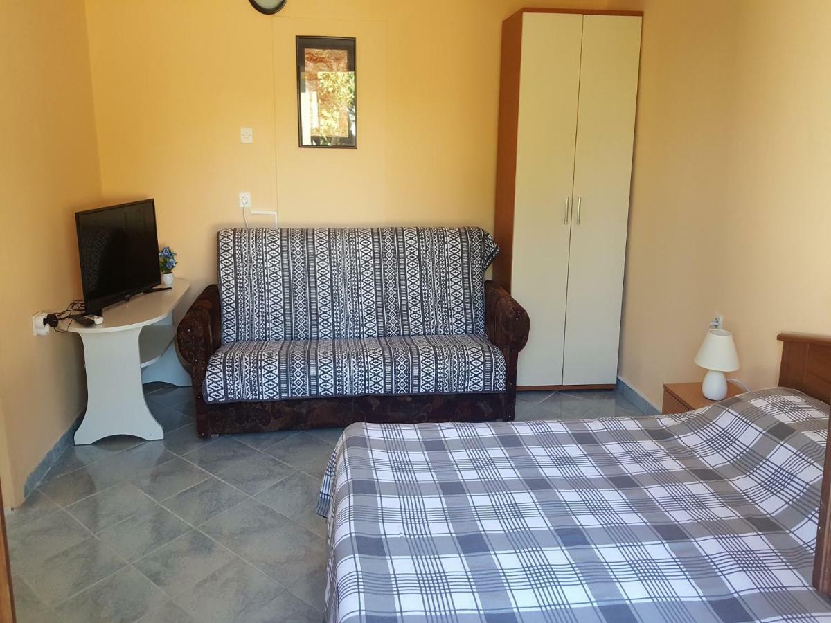 Apartment Silvija Liznjan Bagian luar foto